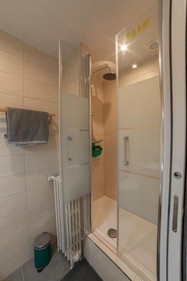 Prestigeloc - Business & Confort - 3 Grandes Chambres, 2 Sdb, Hyper Centre 奥尔良 外观 照片